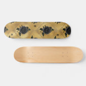 Gothic Gold & Black Roos Flower Monogram Initiaal Persoonlijk Skateboard (Horizontaal)