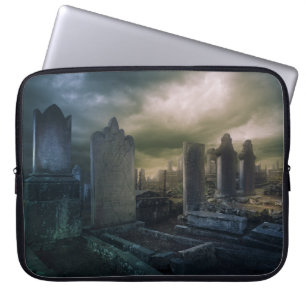 Gothic Graveyard 15" laptop Hoesje Sleeve