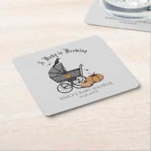 Gothic Grey Een Baby is Brouwen Herfst Baby shower Kartonnen Onderzetters