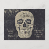 Gothic grijs beige schedel verjaardag RIP naar zij Uitnodiging Briefkaart (Voorkant)
