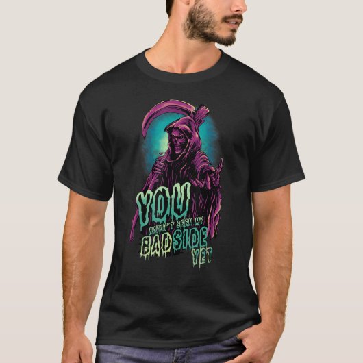 Gothic Grim Reaper over rolgordelroerder met cythe T-shirt (Voorkant)