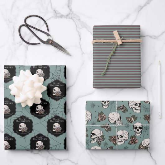 Gothic groene schedels en strepen Halloween Inpakpapier Vel (Voorkant)