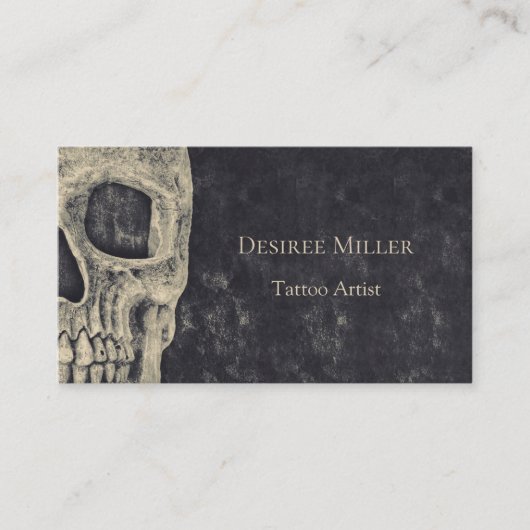 Gothic Half Skull Grey Beige Tattoo Artist Visitekaartje (Voorkant)
