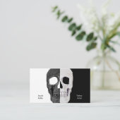 Gothic Half Skull Head Black en White Tattoo Shop Visitekaartje (Staand voorkant)