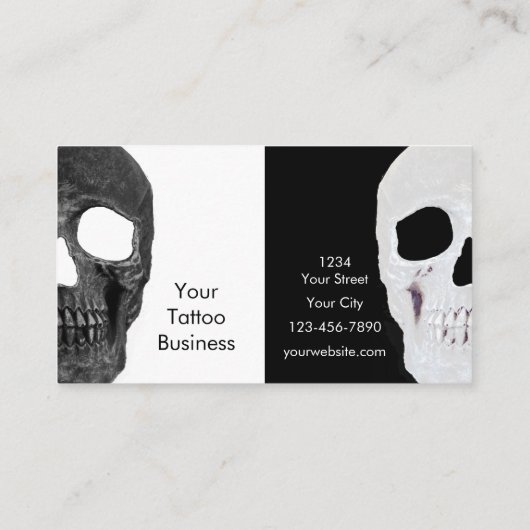 Gothic Half Skull Head Black en White Tattoo Shop Visitekaartje (Achterkant)