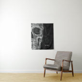 Gothic Half Skull Head Cool Black and White Grunge Wandkleed (In situ)
