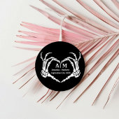 Gothic Halloween Skull Hand Heart Black Wedding Bedankjes Labels