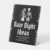 Gothic Halloween Vrijgezellenfeest Datum nacht Ide Reclamebord Met Voetstuk (Voorkant)