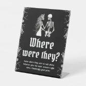 Gothic Halloween Vrijgezellenfeest Waar waren ze? Reclamebord Met Voetstuk (Voorkant)