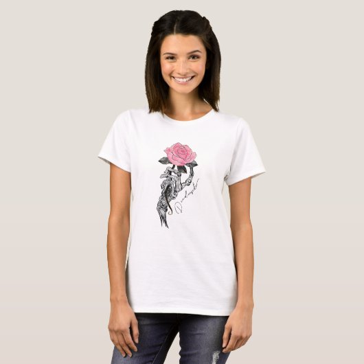 Gothic handbediende skelet met roze roze roze roze t-shirt (Voorkant volledig)