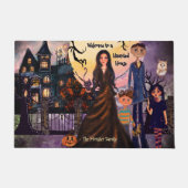 Gothic Haunted House Monster Family Deurmat (Voorkant)