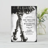 Gothic Heks Gestreepte Benen Zwart Wit Halloween Kaart (Staand voorkant)