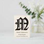Gothic Letter "M" Classic English Initiaal Visitekaartje (Staand voorkant)