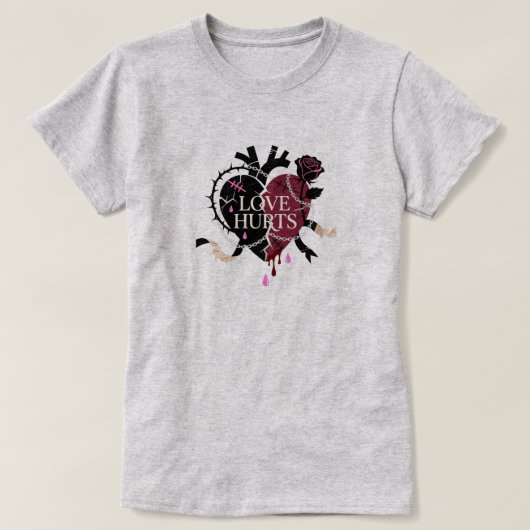 Gothic Love Doet Pijn Gebroken Hart T-shirt (Design voorkant)
