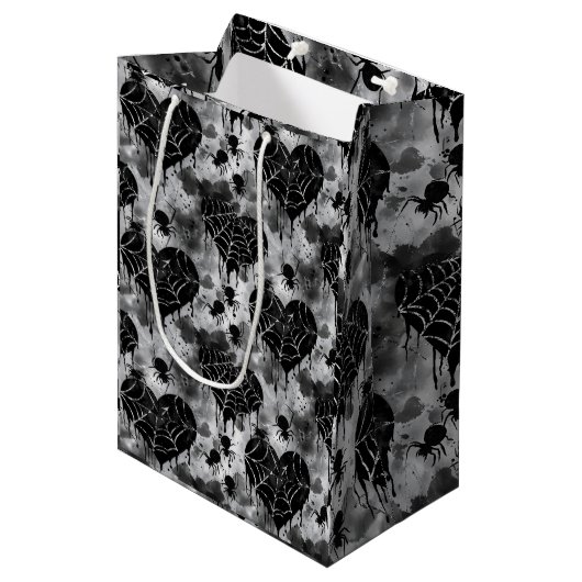 Gothic Love Spooky Spookweb met harten Medium Cadeauzakje (Voorkant Gekanteld)