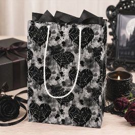 Gothic Love Spooky Spookweb met harten Medium Cadeauzakje