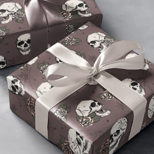 Gothic Maroon Paarse schedel en bloemen Halloween Cadeaupapier