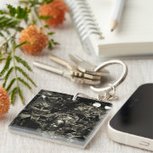 Gothic Masquerade Masks Black and White Sleutelhanger (Voorkant Rechts)