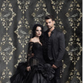 Gothic Moody Damask Zwart & Gouden Raven Tapestry Wandkleed