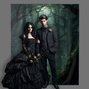 Gothic Moody Dark Enchanted Forest Wandkleed