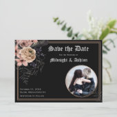 Gothic Moody Floral Circle Photo Save the Date (Staand voorkant)