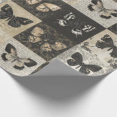 Gothic Moth Collage  Halloween Cadeaupapier (Hoek)