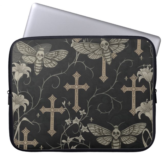 Gothic Moth & Cross Laptop Sleeve (Voorkant)