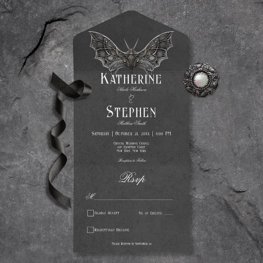 Gothic Moth Moody Zwart & Wit Diner All In One Uitnodiging