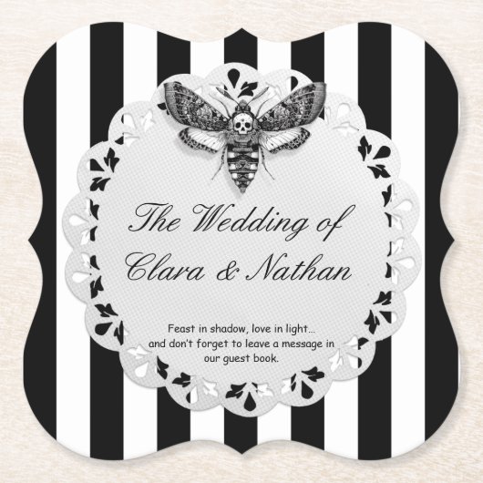 Gothic Moth Skull Wedding – Donker Elegant Kartonnen Onderzetters (Voorkant)