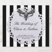 Gothic Moth Skull Wedding – Donker Elegant Sparkling Wijnetiket (Enkel label)