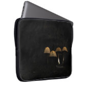 Gothic mushroom laptop case (Voorkant Rechts)