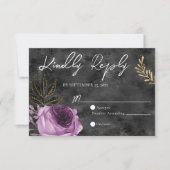 Gothic Paars and Black Floral Wedding RSVP Kaart (Voorkant)