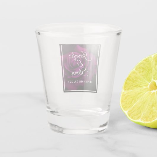 Gothic Paars-Red Rose Flower Wedding Shot Glas (Achterkant)