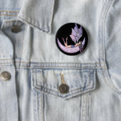 Gothic Paarse Fee Knoop Speld van Molly Harrison Ronde Button 5,7 Cm (In situ)