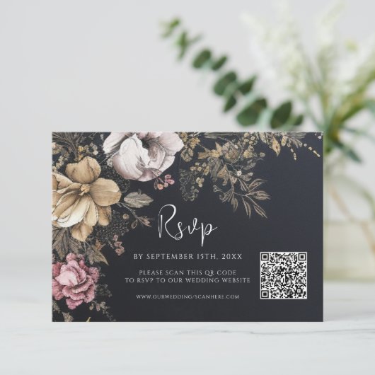 Gothic QR Code Bloemen Zwart Bruiloft RSVP Kaartje (Staand voorkant)