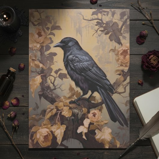 Gothic Raven in een Roos Struik Goud Tissuepapier