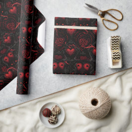 Gothic Red Roses and Red Hearts Cadeaupapier