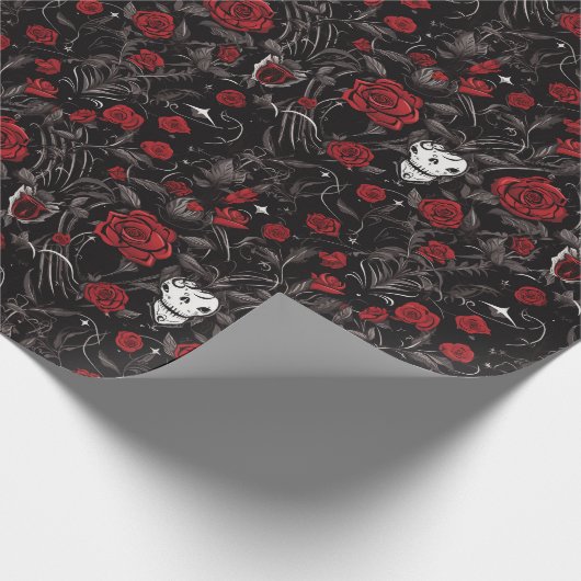 Gothic Red Roses and Skulls Cadeaupapier (Hoek)
