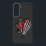 Gothic Red Roses Skeleton Monogram Samsung Galaxy Hoesje<br><div class="desc">Een  witte telefoonbehuizing met rode rozen in een skelethand.</div>