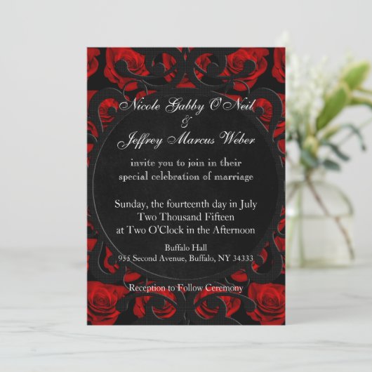 Gothic Red Roses Victoriaans bruiloft uitnodiging (Staand voorkant)