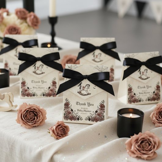 Gothic Rocking Horse Halloween Baby shower Bedankdoosjes