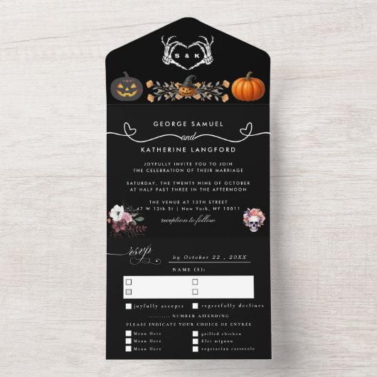 Gothic Romantic Skeleton Hand Halloween Huwelijk All In One Uitnodiging (Binnen)
