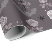 gothic roses & bats wrapping paper cadeaupapier (Rol Hoek)