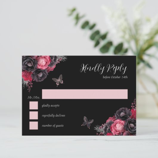 Gothic Roze Rood & Zwart Moody Quinceañera RSVP Kaart (Staand voorkant)