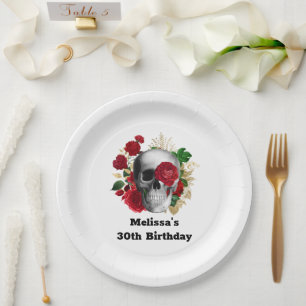 Gothic schedel met rode bloemen en gouden bladeren papieren bordje