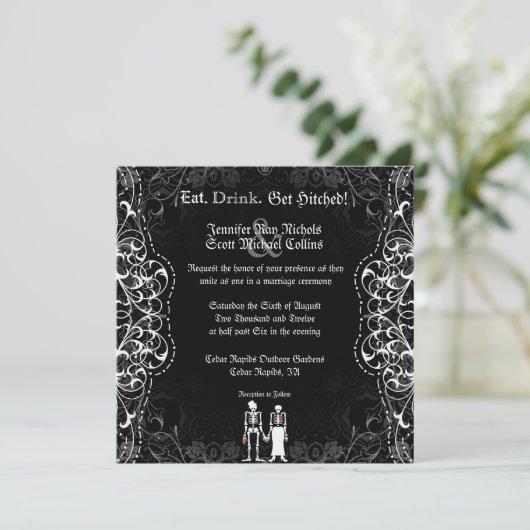 Gothic Skeleton Bride and Groom Invitations Kaart (Staand voorkant)