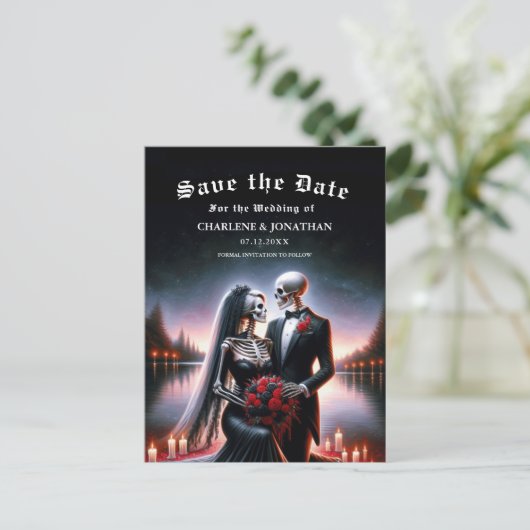 Gothic Skeleton Couple Navy Save the Date Aankondigingskaart (Staand voorkant)
