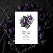Gothic Skeleton Hand en Paarse Rozen Verloving Kaart