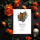 Gothic Skeleton Hand en Roos Engagement Party Kaart
