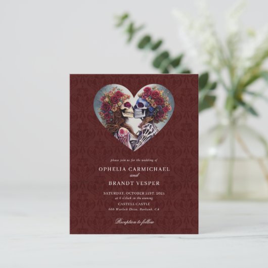 Gothic Skeletons Floral Wedding Invitation (Staand voorkant)